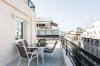 Piraeus Deluxe 2BDR Apt - near metro and port - Ferienwohnung
