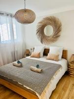 Apartment with Shower