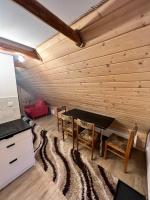 Pokoje gościnne 28 w skosie - B&B Zawadka