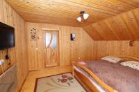 B&B Yaremche - Багрівчанка - Bed and Breakfast Yaremche