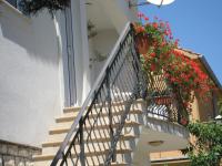 Apartment - Split Level