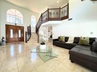 Spacious and Luxurious 4bd 3br House Pool Tub BBQ Private - Ferienwohnung