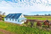 "Woodlands" by Greenstay Serviced Accommodation - Luxury 3 Bed Cottage In North Wales With Stunning Countryside Views & Parking - Close To Glan Clwyd Hospital - The Perfect Choice for Contractors, Business Travellers, Families and Groups - B&B Bodelwyddan