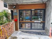Lot 85 Seremban Town New Cozy Homestay Lobak Roomstay - B&B Seremban