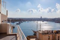 Sant Antnin Penthouse by Haven and Keys Malta - B&B Sliema