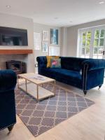 A luxury unique home spa - White Stones Retreats. - Chambres d’hôtes Weymouth