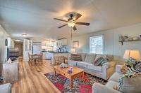 Peaceful Supply House about 2 Mi to Holden Beach! - B&B
