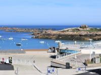 Appartement spacieux avec WIFI et parking à Trégastel, proche plage - FR-1-368-18 - Chambres d’hôtes Trégastel