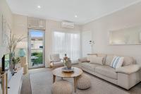 Broadway Getaway - 150 Metres to Beach - Ferienwohnung Glenelg