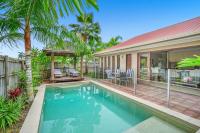 B&B Palm Cove - Belle Escapes Villa Kintamani - Bed and Breakfast Palm Cove