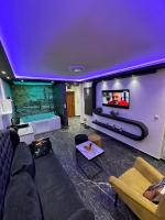 Apartman S&V 3 Istocno Sarajevo Lukavica sa Jacuzzi Lux Spa Hilandarska Centar - Ferienwohnung Lukavica