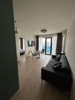 Двухкомнатная квартира с потрясающим видом на море в Orbi Beach Tower - Ferienwohnung Batumi