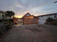 Cabaña 7 pax + cabañita 4 pax. By Terrabahia - B&B Pichidangui