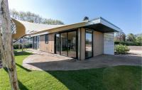 B&B Voorthuizen - Awesome Home In Voorthuizen With Wifi - Bed and Breakfast Voorthuizen