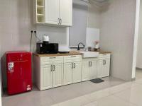 KiRA Drawbridge Homestay max 8 pax only with pool WIFI NETFLIX near KTCC Mall - Chambres d'hôtes Kuala Terengganu