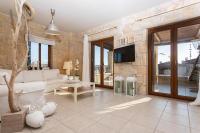 Pure White Suite Elani - B&B Síviri