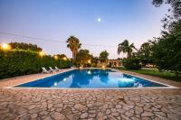 Villa con parco e piscina - Chambres d’hôtes