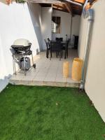 Charmante maison de Ville , 4 personnes , LES HERBIERS - Ferienwohnung Les Herbiers
