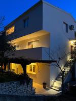 Apartments Curnić - B&B
