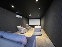 Studio Deluxe