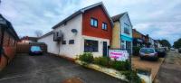 Deepcut Lodge Bed & Breakfast Self Service - B&B