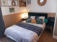 Studio with Sofa Bed