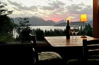 Puerto Esmeralda ESPECTACULAR DEPTO CON VISTA AL LAGO NAHUEL HUAPI - B&B