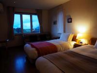 Twin Room with Extra Bed - Second Floor