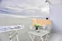 Modernes Apartment in Top Lage, free Parking max 1,65m Höhe und 1,8m Breite - Chambres d'hôtes Karlsruhe