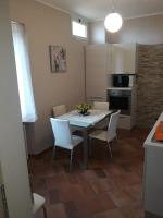 Antico Vicolo-Appartamento Martina - Chambres d’hôtes Verceil