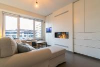 Premium Holidays - Modern apartment Memling near the beach of Oostduinkerke - B&B Oostduinkerke