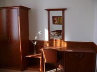 Apartment (3 Adults)