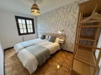 Apartamento Plaza del Rey - B&B Santillana