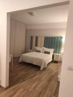 Deluxe Suite mit Whirlpool-Badewanne