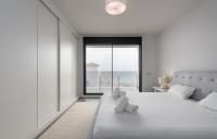 Apartment with Shower