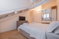 Brera Flat Near Duomo - B&B Milano