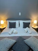 on the square studio - B&B