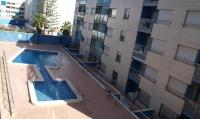 Evita Luxury Apartments - Near Playa Los Locos Beach with Pool - Chambres d'hôtes Torrevieja