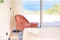 SUITE APARTMENTS BRANCO - Infinity Pool & Sea View - 15 minuti a piedi dal centro - B&B Taormina