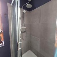 Habitación Doble con baño privado - 2 camas