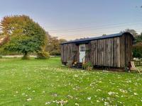 Holiday Home-Buckhurst Shepherds hut