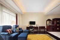 Junior Suite King dengan Akses Lounge