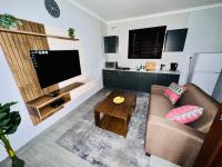 6 the Curve Unit 7 - B&B Johannesburg