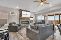 Bird's Eye View at Table Rock Lake $400 Daily Attractions - Bed and Breakfast Branson