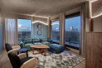 Appartamento con 3 Camere da Letto e Vista Lago