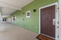 3bd Condo with Waterview's, 1700sq ft, 8 min to Disney - B&B Kissimmee