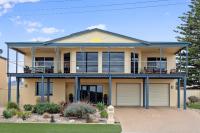 Beachside Escape on The Esplanade - B&B
