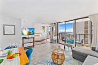 B&B Honolulu - Cozy Ocean View Escape, 1 Block to Beach with Free Parking - Bed and Breakfast Honolulu