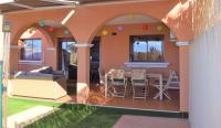 Espacioso apartamento con preciosos jardines y BBQ - Ferienwohnung