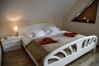 Large Double or Twin Room